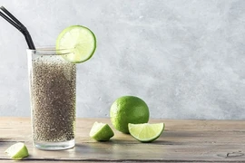 Nước chanh cho thêm loại hạt này, bổ dưỡng gấp đôi