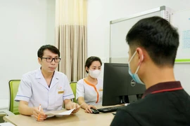 Hà Nội: "Tự làm bác sĩ theo Google", người đàn ông phải cắt bỏ tinh hoàn