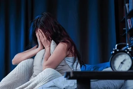 Chồng làm ăn thua lỗ, vợ lo đến mức nhập viện tâm thần