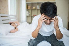 Nam giới hút thuốc mắc rối loạn cương dương cao hơn 60% người không hút