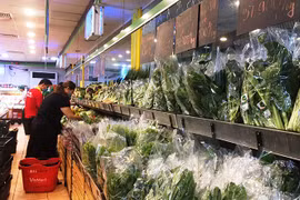 Giá rau xanh tăng “chóng mặt” sau bão số 3 Yagi