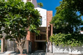 Thiết kế nhà trong nhà độc đáo ở Đà Nẵng