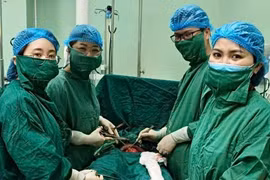 Hiếm gặp: song thai buồng ối, chung bánh rau