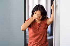 Nhận biết 8 dấu hiệu cảnh báo buồng trứng đa nang