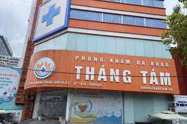 Phòng khám Đa khoa Tháng Tám bị phạt nặng, tước giấy phép 4 tháng