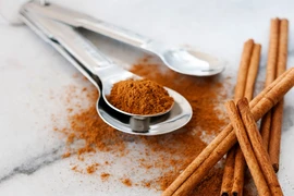 Lợi ích sức khỏe tuyệt vời của nước chanh quế