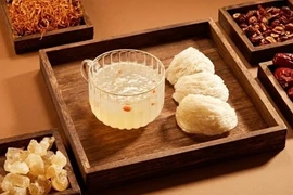 Tổ yến cực bổ dưỡng nhưng cần lưu ý gì khi ăn?