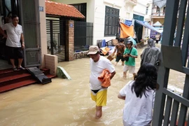 Cách phòng, chống dịch bệnh thường gặp trong mưa lũ và ngập lụt