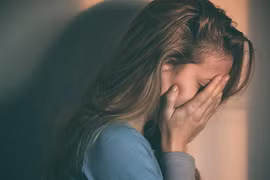 Hối thúc mẹ chồng bán vàng khi giá cao, tôi bị cả nhà quay lưng