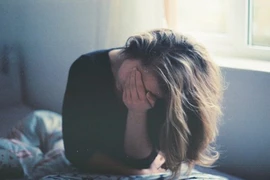 Sau khi chồng mất, tôi giật mình nghe con trai tiết lộ bí mật chua cay