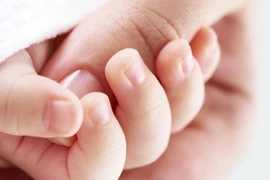 Kỳ tích 1 năm "cứu" bé sinh non 24 tuần tuổi, nhiều bệnh nguy kịch