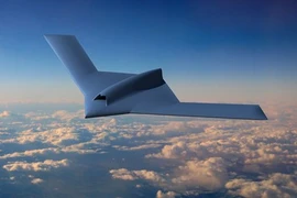 Video: Máy bay tàng hình không người lái mới toanh của Trung Quốc