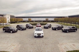 Siêu SUV Cullinan của Rolls-Royce bắt đầu đến tay khách hàng