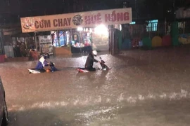 Bão số 9 suy yếu, Nam Bộ mưa to 30-100mm