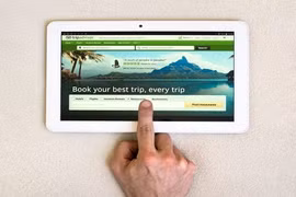 Những sai lầm du khách thường mắc khi đặt vé máy bay 