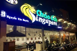 Ảnh hiện trường tan hoang vụ cháy quán cháo ếch Singapore