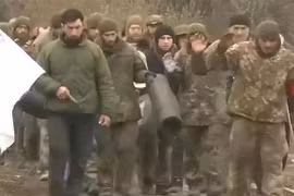 100.000 lính đào ngũ, Ukraine đối mặt với tình trạng khó khăn