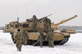 Mỹ sẵn sàng đưa quân tới Ukraine, tình thế căng như dây đàn