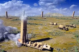 Quân đội Mỹ không còn sợ tên lửa Dongfeng của Trung Quốc 