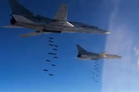 Ukraine sẽ đối phó ra sao nếu Nga ném bom chiến lược?