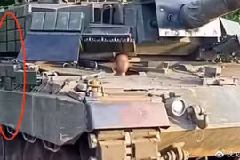 Leopard 2 ở Ukraine "đắp" thêm giáp ERA theo kiểu Liên Xô