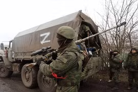 Mặt trận Sieverodonetsk chưa kết thúc trận Slavyansk đã bắt đầu