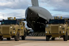 Nga “cảm ơn” Australia vì lô xe bọc thép mà quân Ukraine bỏ lại