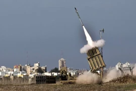 Tên lửa giá rẻ của Hamas khiến Vòm Sắt của Israel "bối rối"