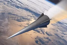 Tên lửa siêu thanh Trung Quốc có thể bắn trúng ô-tô đang chạy