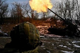 Tấn công không ngừng nghỉ, Nga đợi Ukraine "gục ngã" để ra đòn quyết định