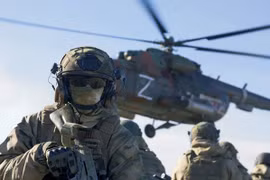 Nga thọc sườn phá nát phòng tuyến, Ukraine mất đường lui khỏi Kursk