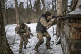 Quân Ukraine thiệt hại nặng ở Guevo, vội vàng rút lui qua biên giới