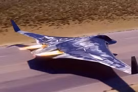 Máy bay ném bom tàng hình PAK-DA của Nga có đe dọa được Mỹ?