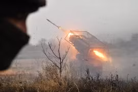 Giao tranh ác liệt tại khu vực Kursk, Nga chuẩn bị vượt biên giới