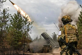 “Canh bạc tay” của Ukraine ở Kursk, 15 lữ đoàn sẵn sàng 