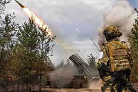 “Canh bạc tay” của Ukraine ở Kursk, 15 lữ đoàn sẵn sàng 