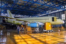 Đột nhập lò sản sinh máy bay Sukhoi Superjet ở Nga