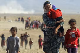 Bị IS hãm hiếp tập thể, bé gái 9 tuổi mang thai 