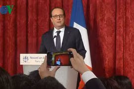 Tổng thống Pháp chúc Tết và hứa hẹn thăm Việt Nam 2015