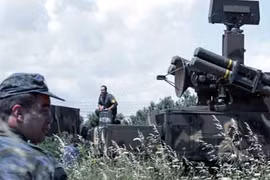 Gruzia mua tên lửa phòng không Crotale thay vũ khí Liên Xô?