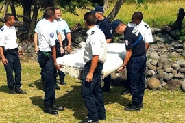 Malaysia: “Gần như chắc chắn” là mảnh vỡ của Boeing 777