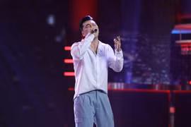 Ưng Hoàng Phúc tuyên bố muốn ngừng ca hát ở tuổi 45