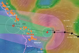 Bão số 5 áp sát Quảng Bình - Quảng Nam