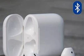 Ôm bệnh vì tai nghe bluetooth