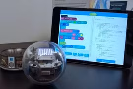 Những món quà công nghệ bố mẹ cần biết để tặng trẻ dịp Giáng sinh