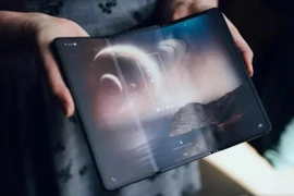 Điện thoại gập của ZTE được phát hiện trong bằng sáng chế mới