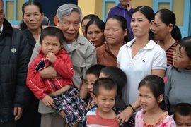 Người dân làng Rồng thương nhớ bác Phiêu!