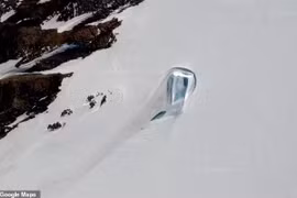 Vén màn sự thật “cánh cửa” kỳ bí ở Nam Cực 