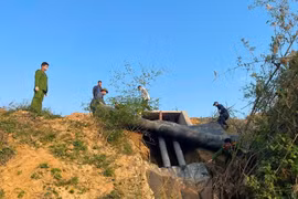 Bắt quả tang Công ty Cổ phần Hồ Toản xả thải trực tiếp ra sông Chảy