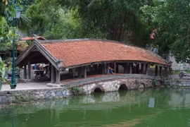 Bí mật phong thủy hai cây cầu ngói cổ nổi tiếng Bắc Bộ 
